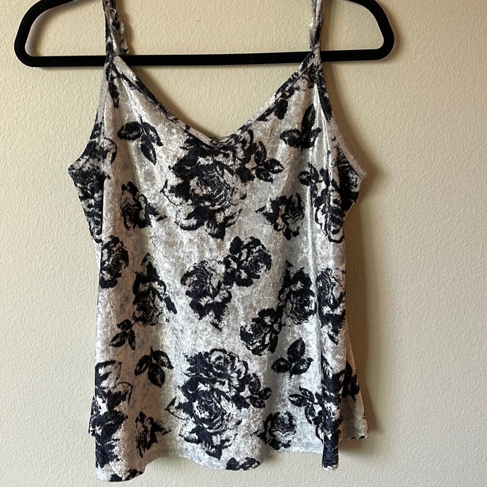 Maurices floral tank top
